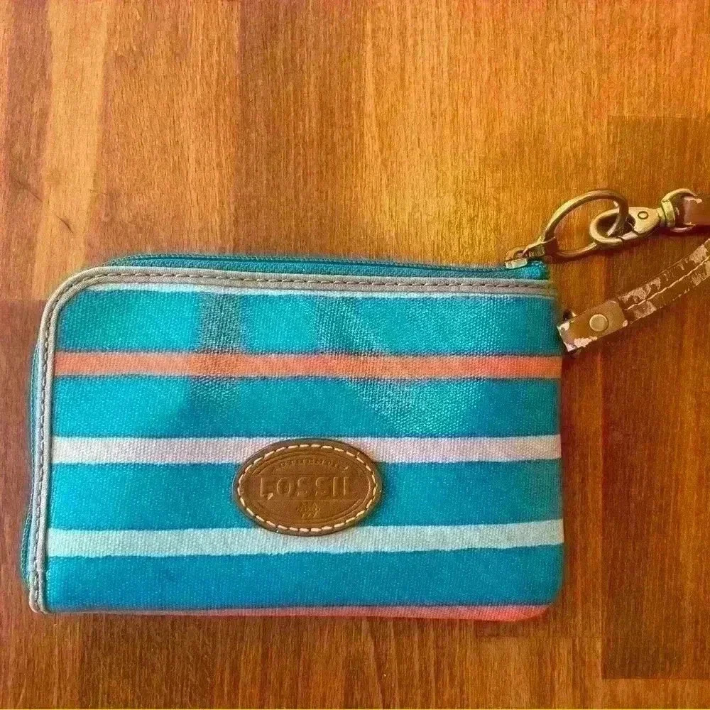 FOSSIL Striped Wristlet Wallet PVC Coated Canvas  Zip Around